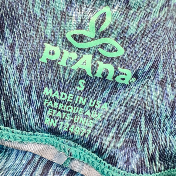 PrAna Roxanne Capri Chevron Blue Leggings - Picture 3 of 5